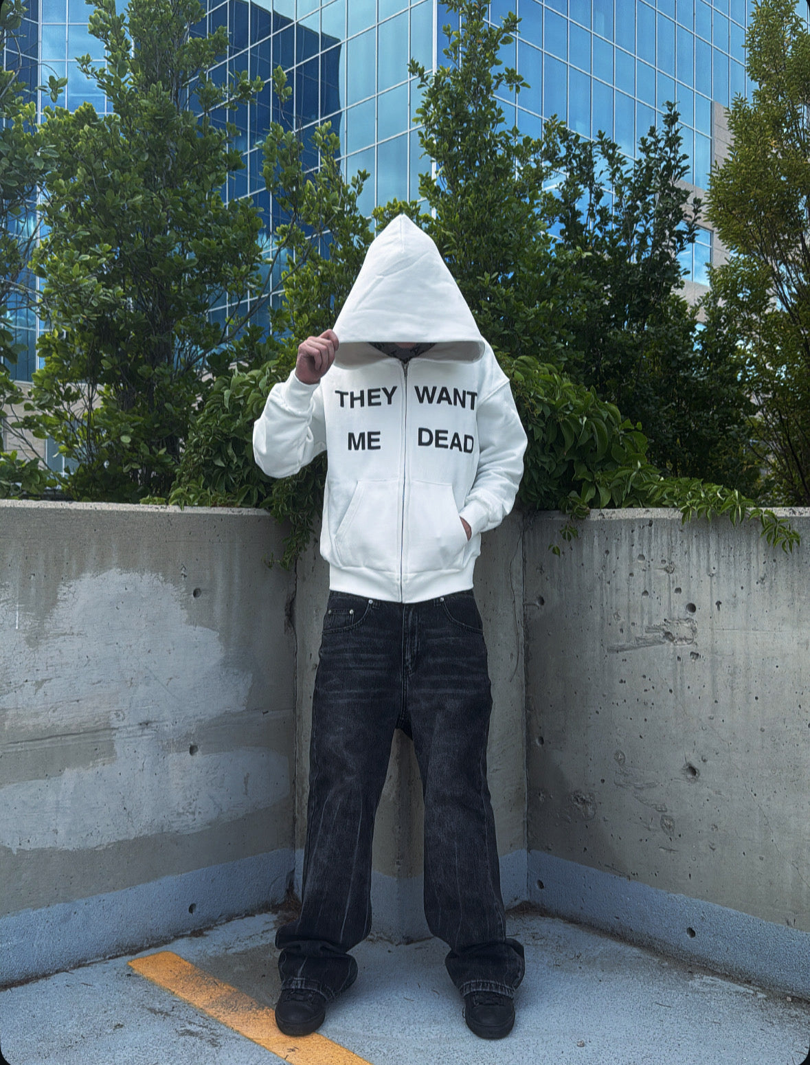 WHITE “TARGETED” ZIP-UP